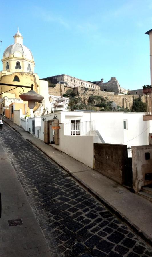 Ferienwohnung Casa Adriano Procida Exterior foto